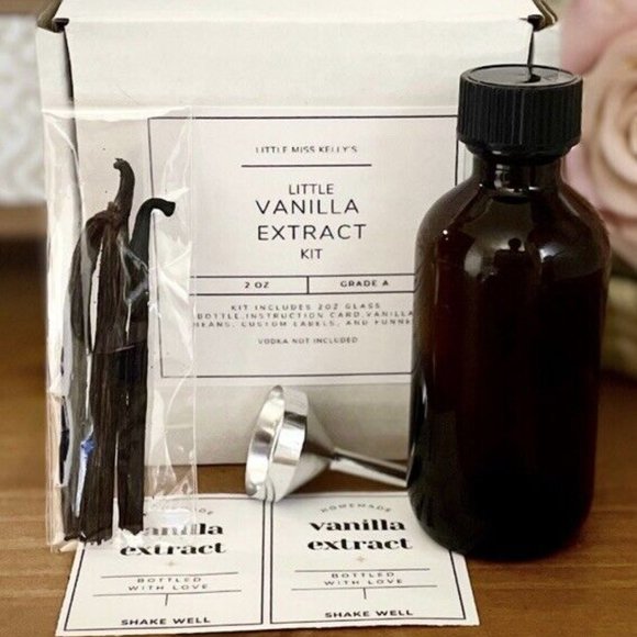 Homemade Vanilla Extract Kit DIY 2 oz Customizable Labels Organic Madagascar - Picture 1 of 2